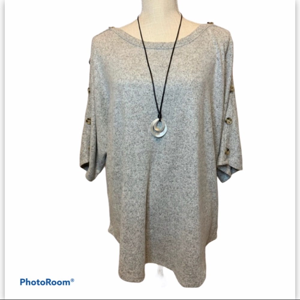 Kim & Cami sweater